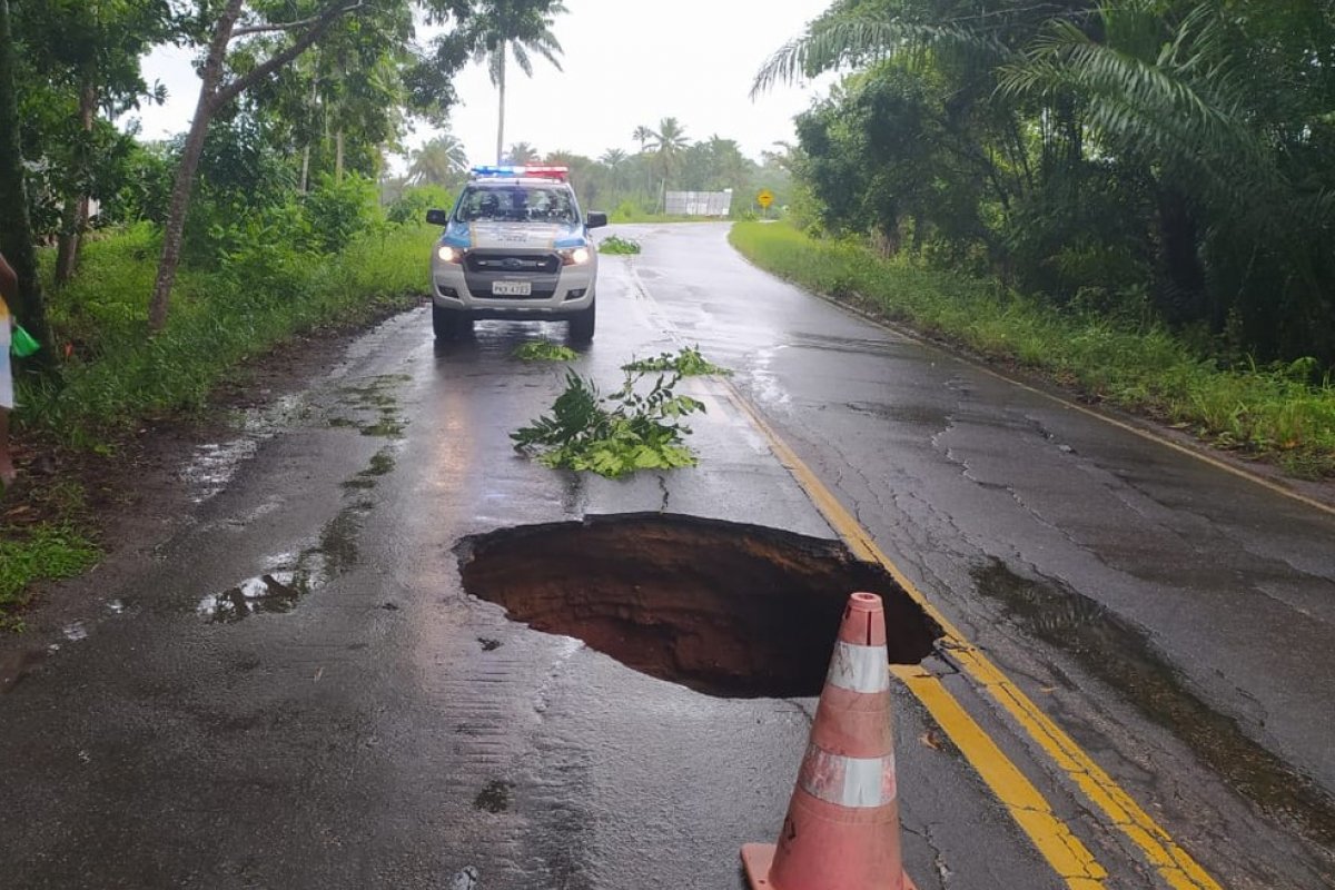 Seinfra monitora mais de 40 rodovias baianas após fortes chuvas