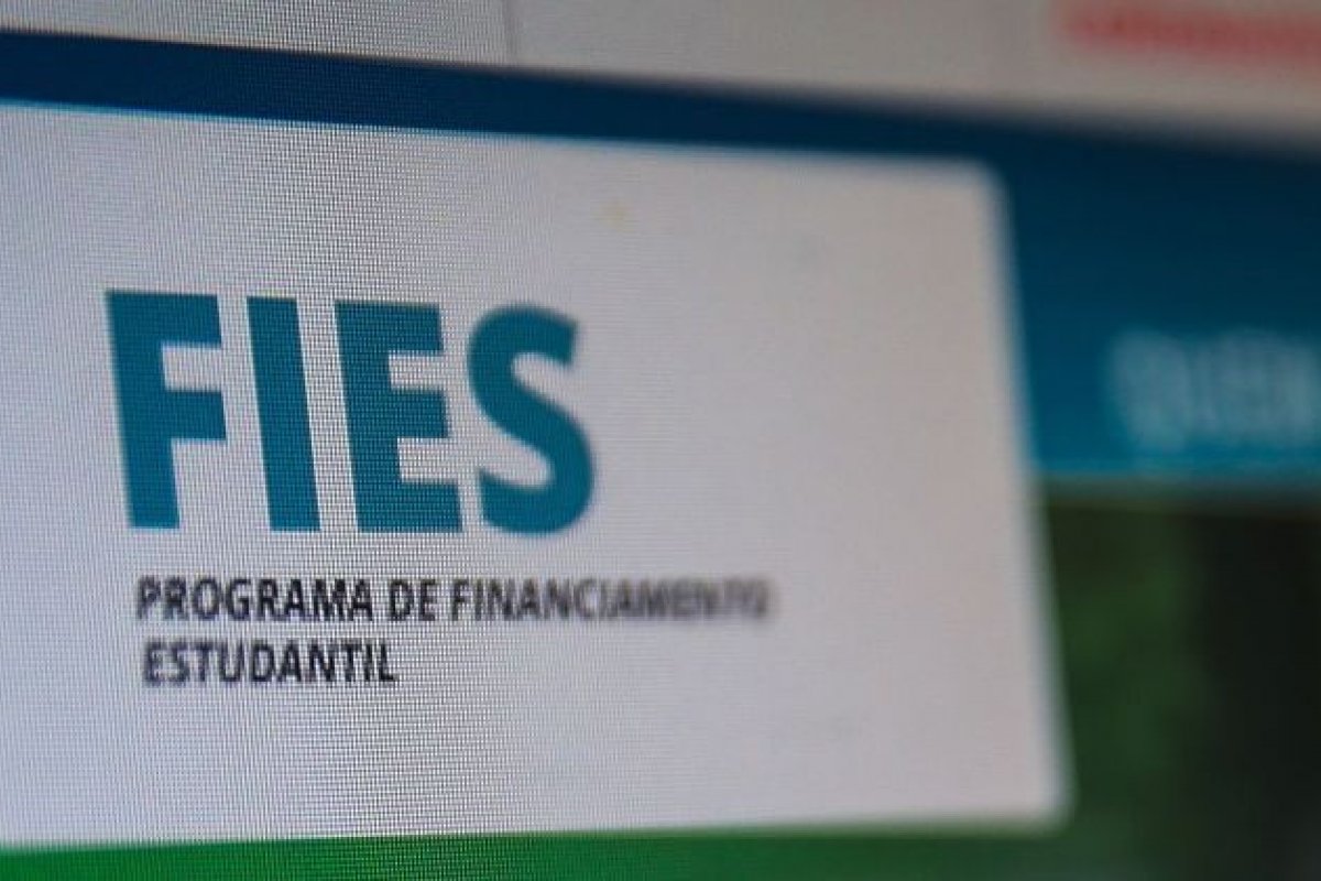 Fies 2022 tem número de vagas ampliadas pelo MEC 