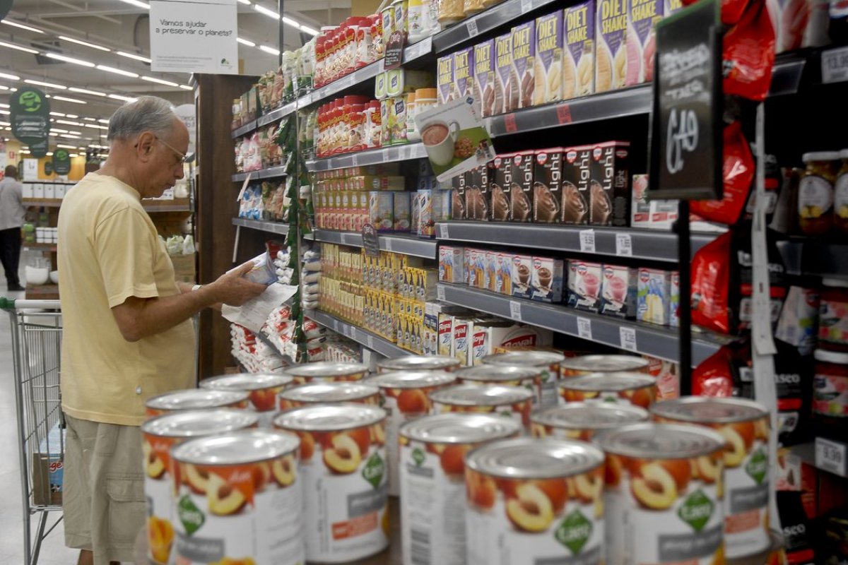 Vendas no varejo baiano caem 1 % de julho para agosto