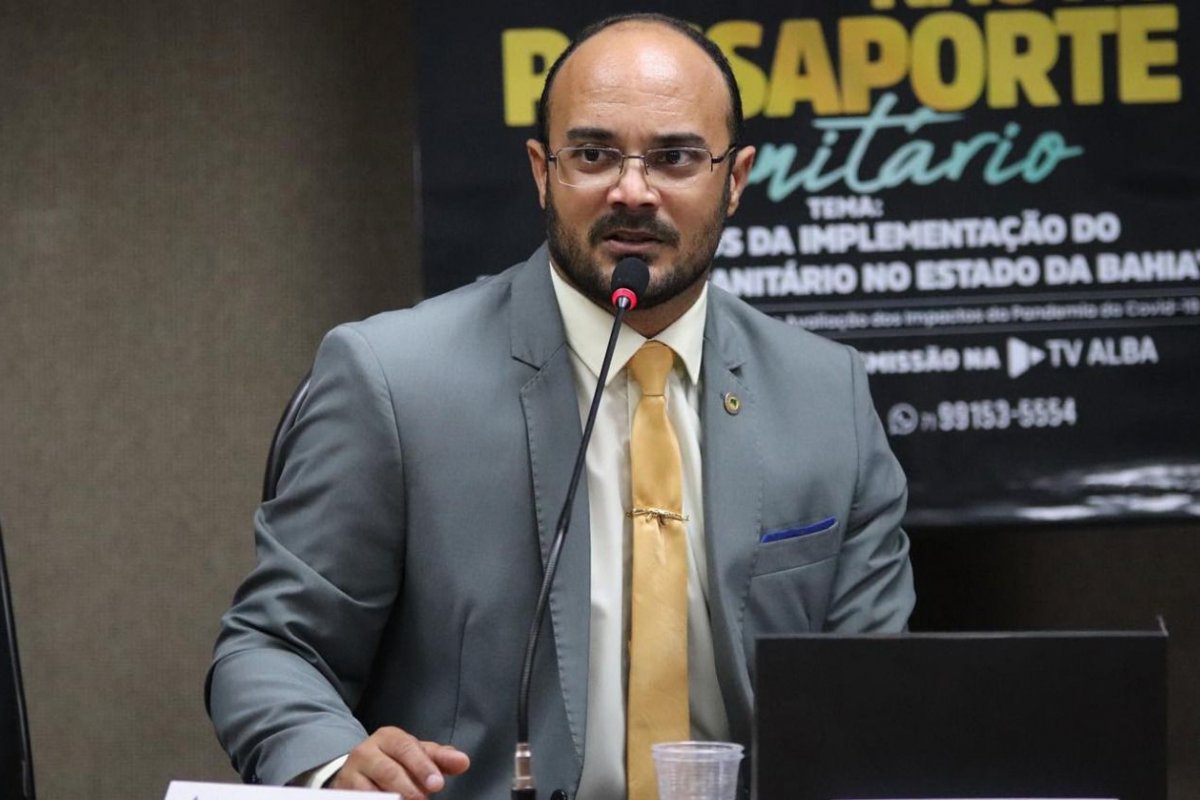 "Fake News", diz Alden sobre suposto esquema de lavagem de dinheiro 