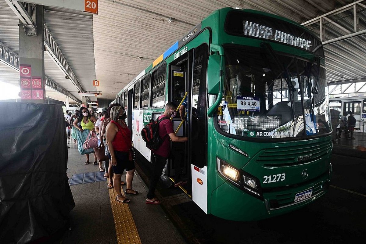 Concessionária de transportes descumpre acordo e MP requer pagamento de multas