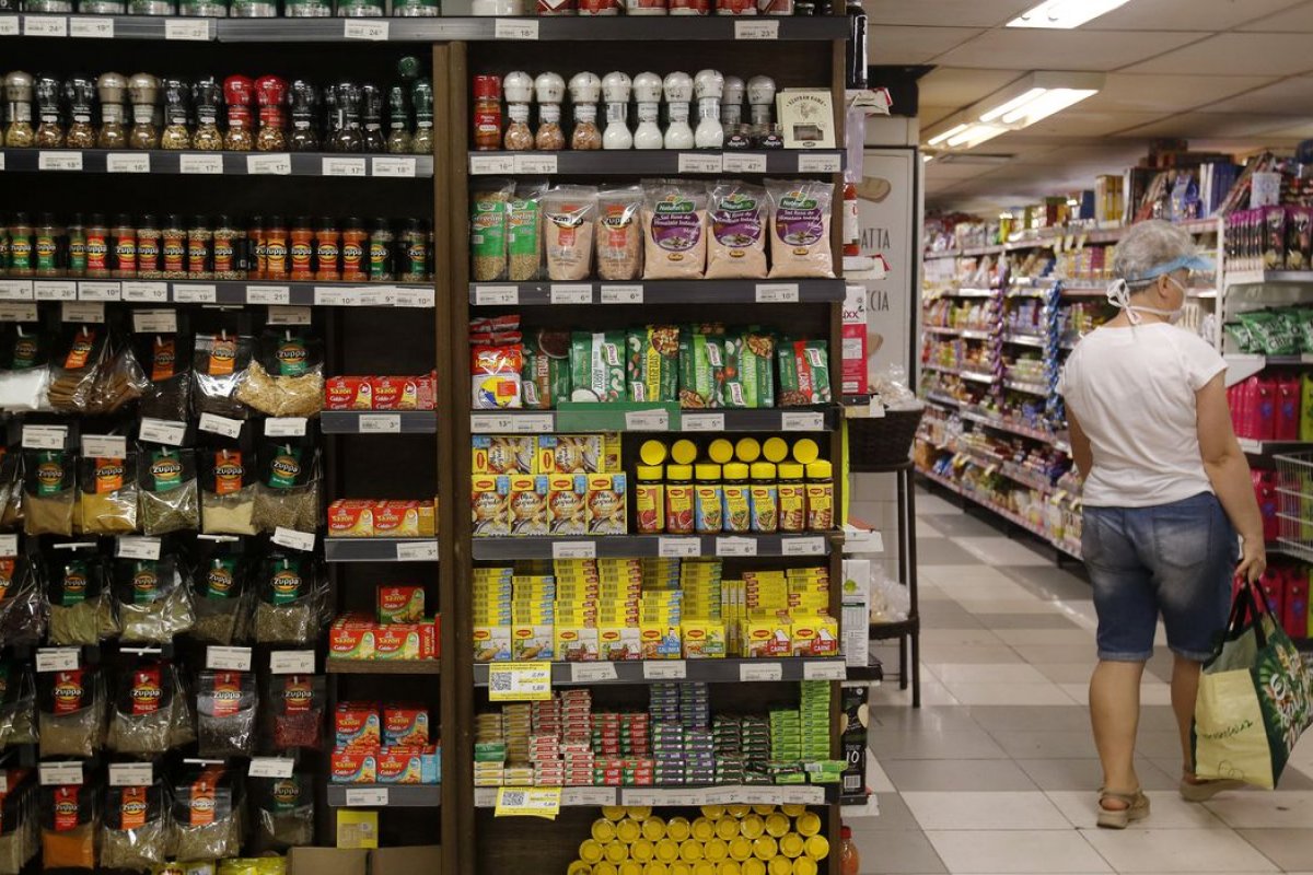 Quase nove de cada dez produtos ficaram mais caros em 2021