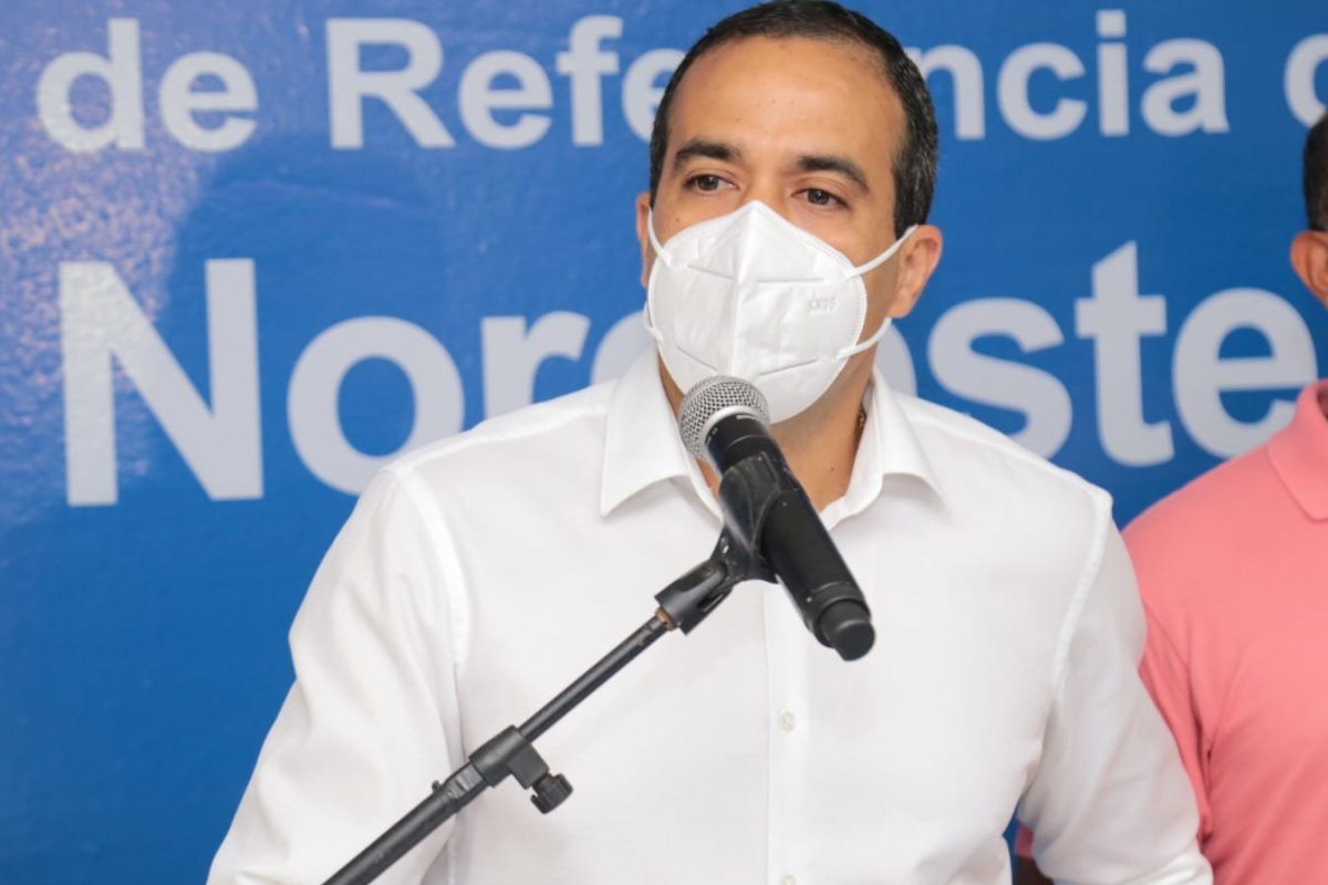 Bruno Reis diz estar disposto a descumprir exigências que atrasem o processo de vacinação das crianças 