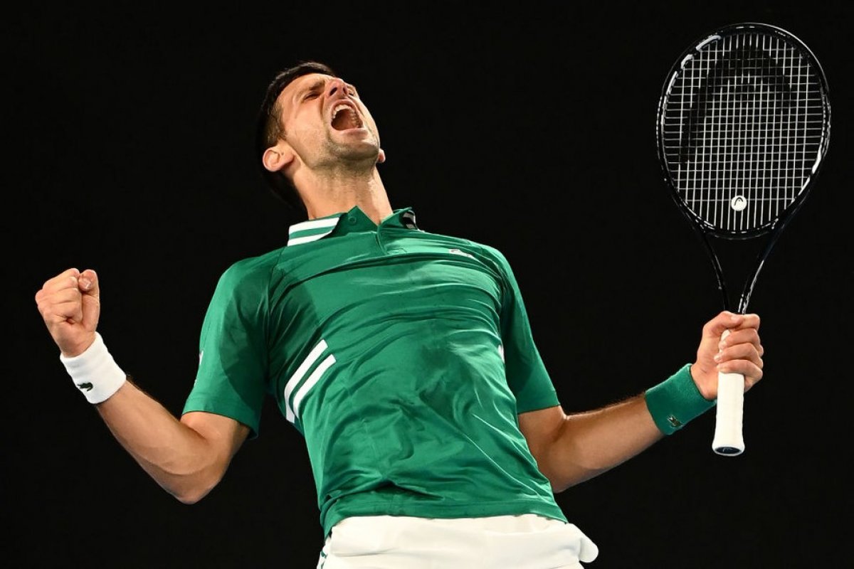 Djokovic compra 80% de empresa para desenvolver tratamento da Covid-19