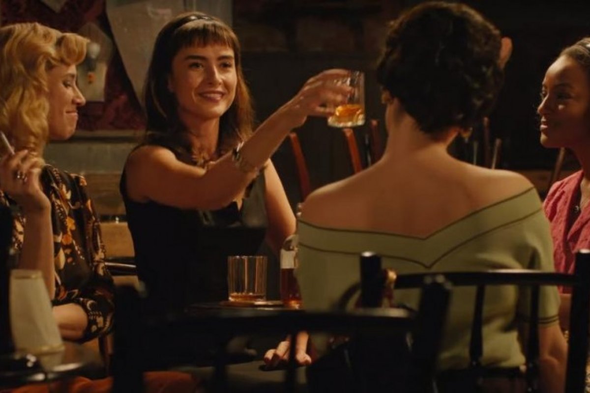 Embalada pela Bossa Nova, série brasileira Coisa Mais linda é renovada pela Netflix 