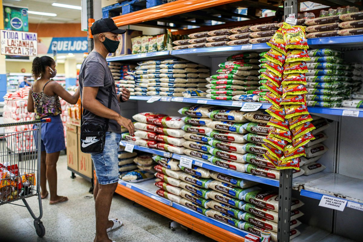 Prévia da inflação na RMS em janeiro é de 1,08%, puxada pelo aumento na alimentação