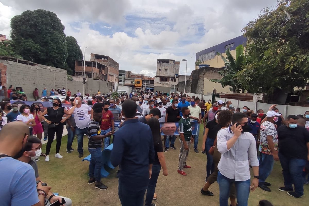 Vídeo: aglomeração é registrada em aniversário de ACM Neto durante pauta da prefeitura de Salvador 