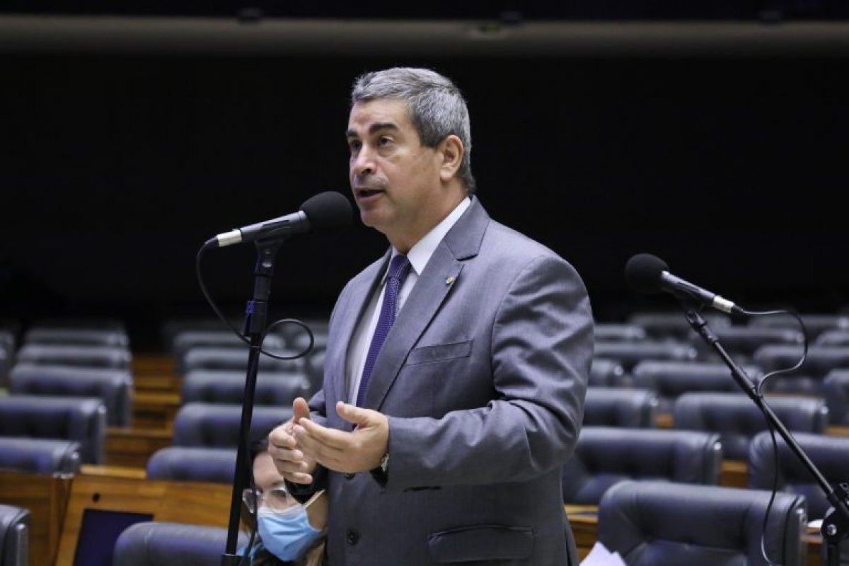 Projeto amplia conceito de guarda parental, no Código Civil, para incluir o dever de cuidado