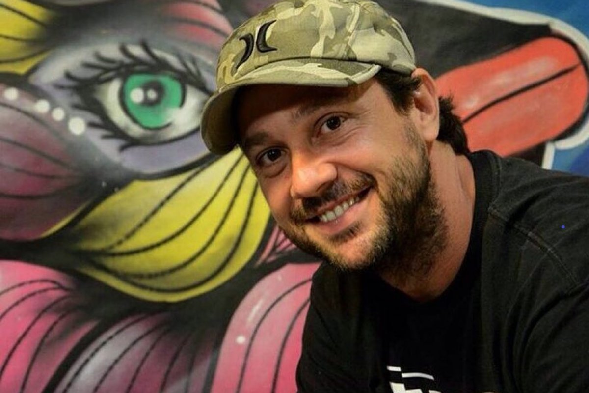 Diogo Galvão assina arte com temática baleia jubarte 