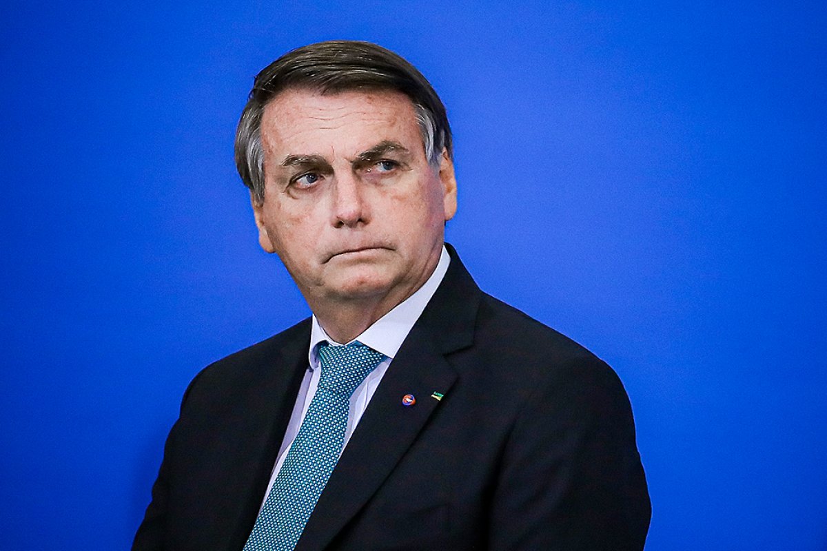 Bolsonaro cancela decretos de luto dos baianos Luís Eduardo Magalhães e ACM 