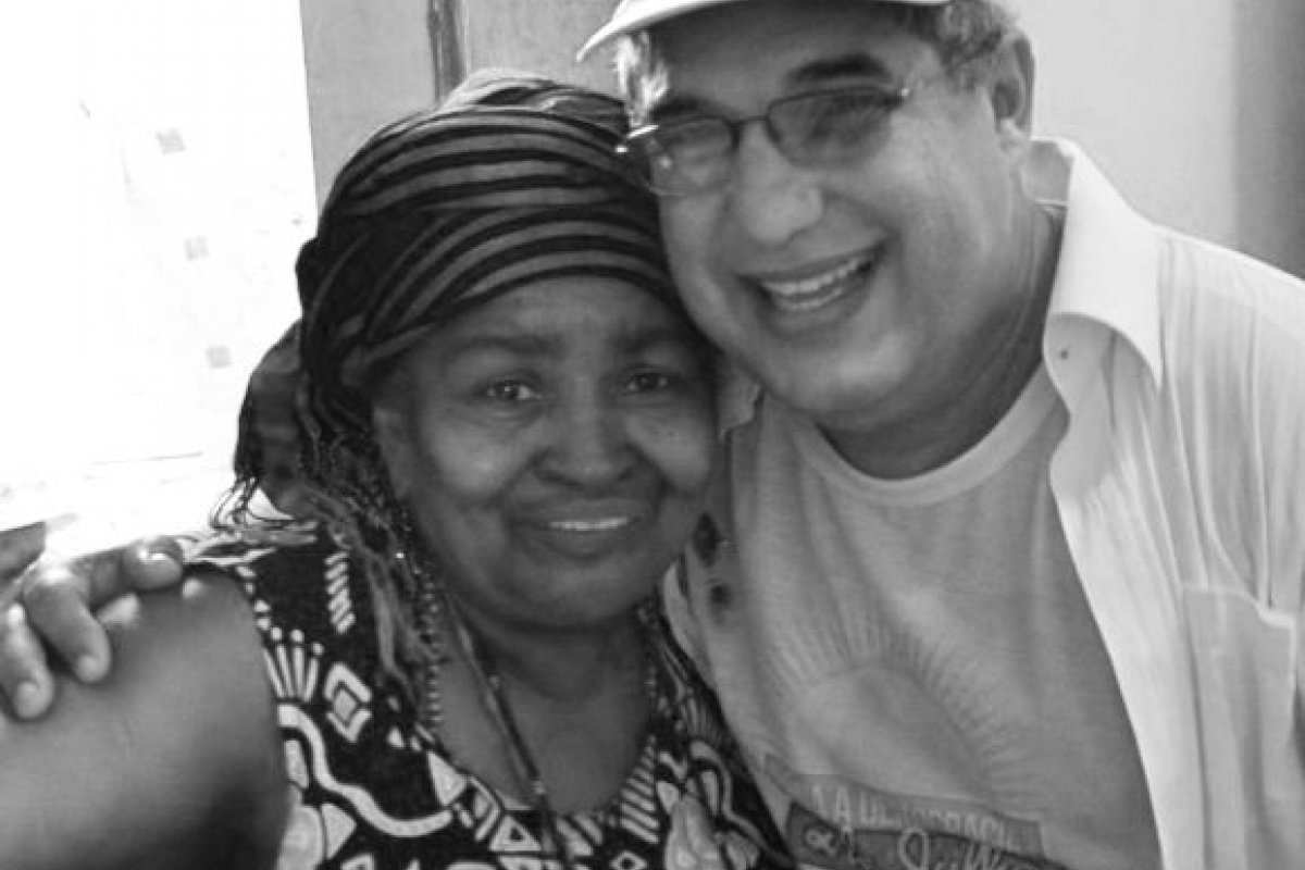 Morre a cozinheira baiana Alaíde do Feijão; políticos lamentam nas redes sociais 