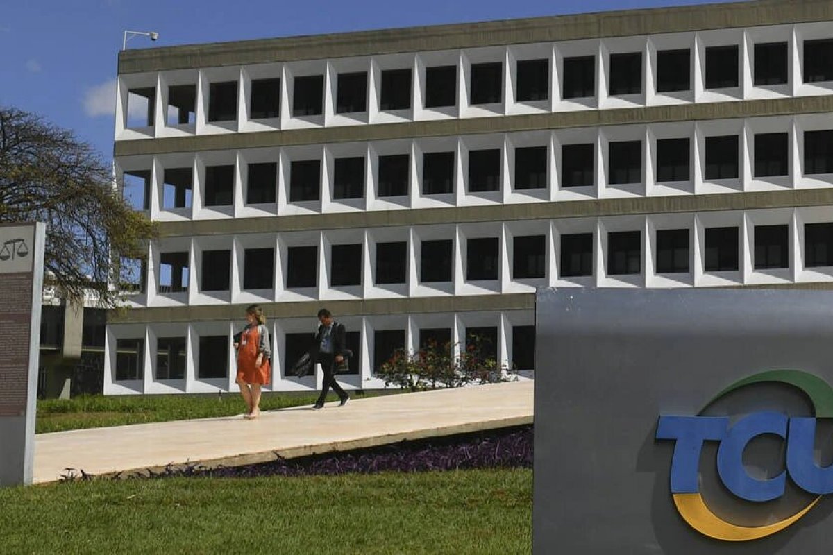 YouTube alega violação de direito autoral e suspende canal do TCU na plataforma