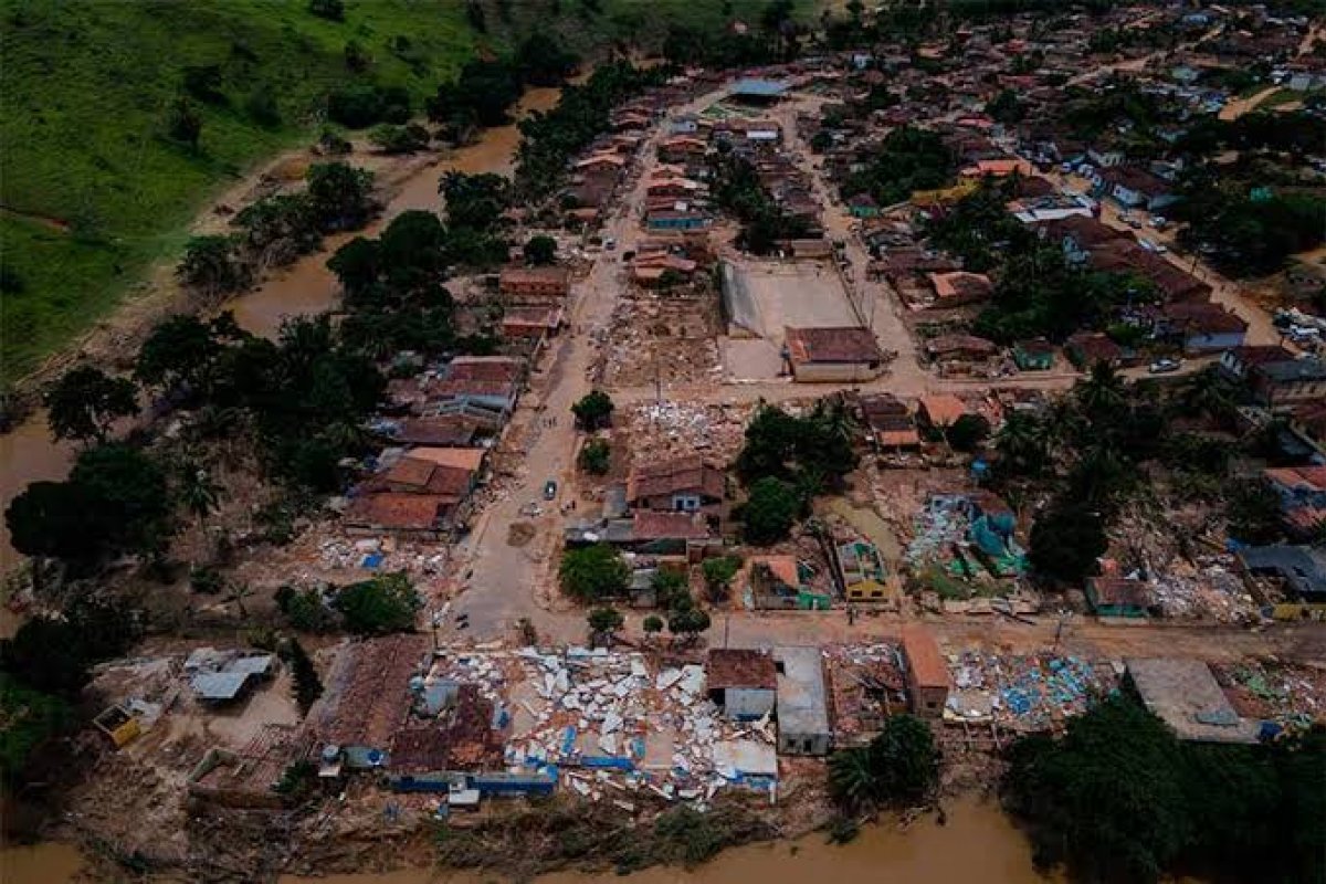 SC Johnson realiza doação à famílias afetadas pelas fortes chuvas no Sul da Bahia