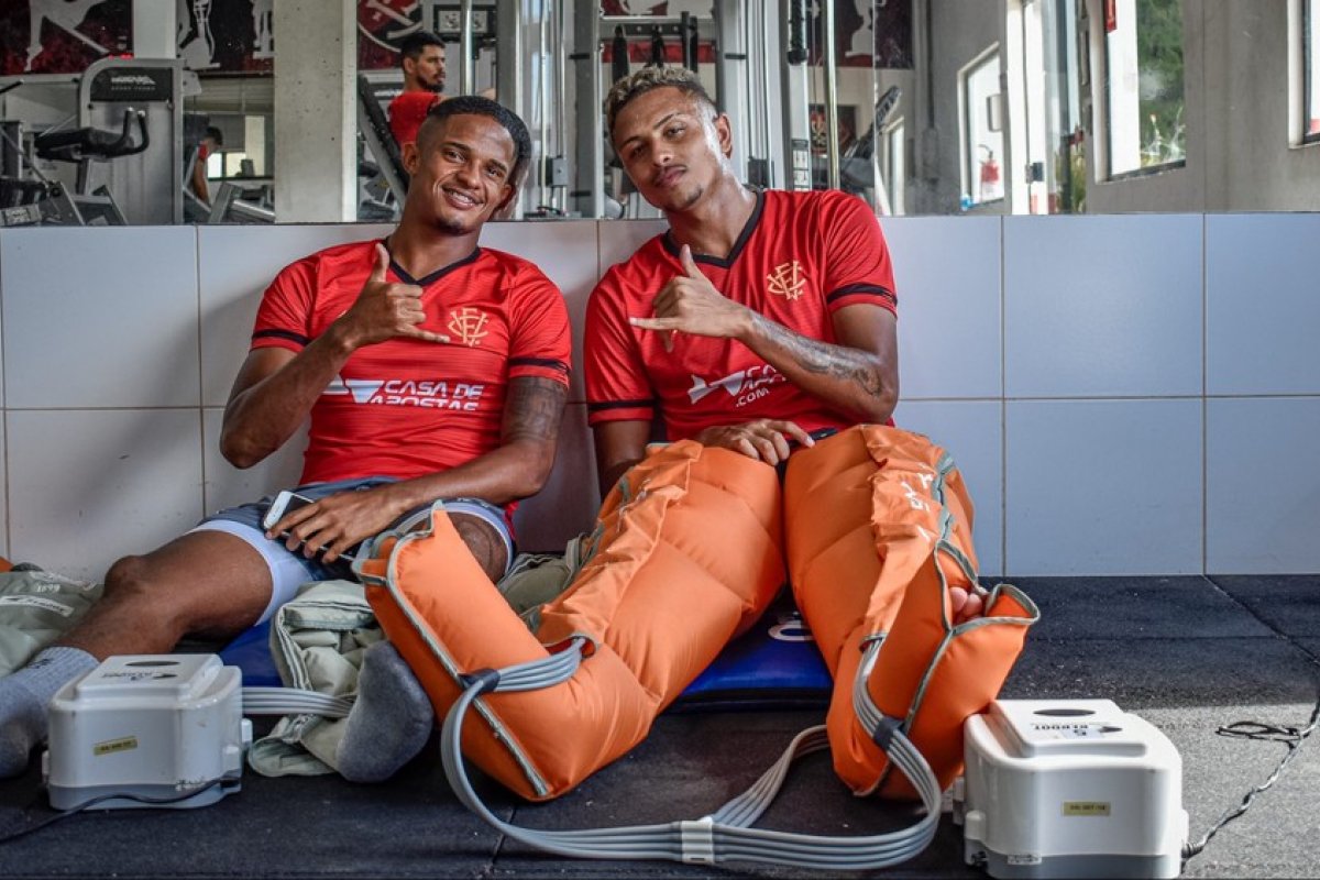 Vitória vai receber em torno de R$ 8,85 milhões com venda de David e Samuel