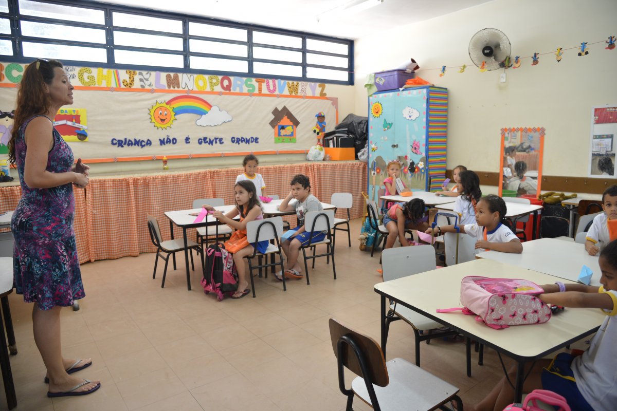 CNM publica nota sobre reajuste para o piso do magistério