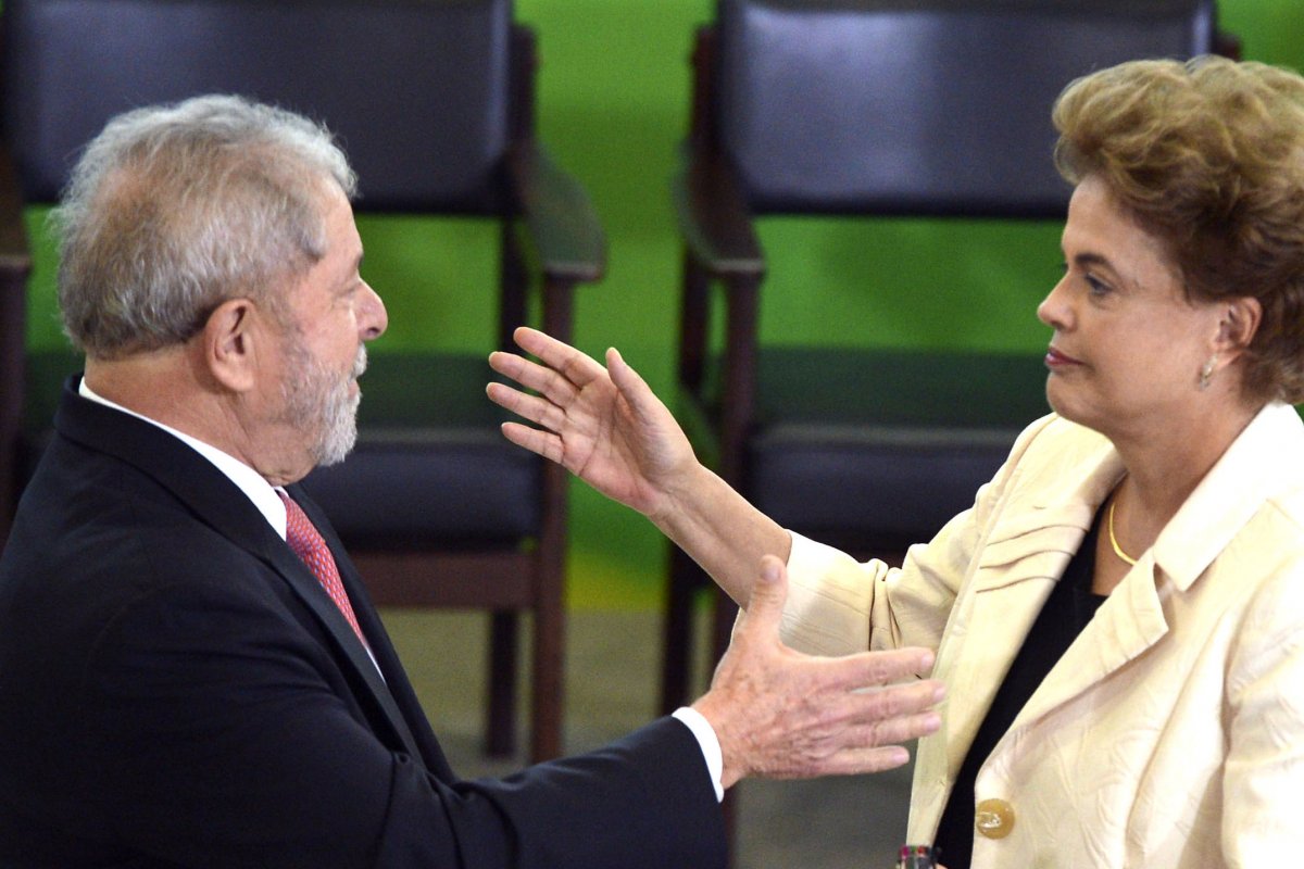 Em documento, PT antecipa autocrítica sobre gestão Dilma Rousseff