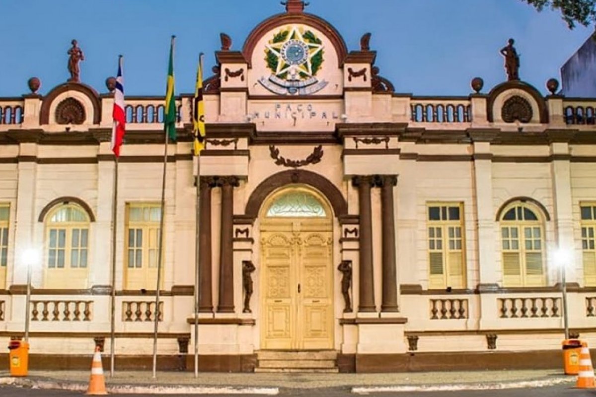 Aumento de casos da Covid-19 faz prefeitura de Cruz das Almas adiar aulas presenciais