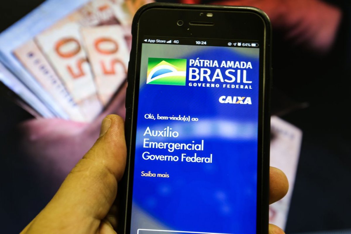 Pagamento irregular do Auxílio Emergencial pode chegar a R$ 808,9 milhões, afirma CGU