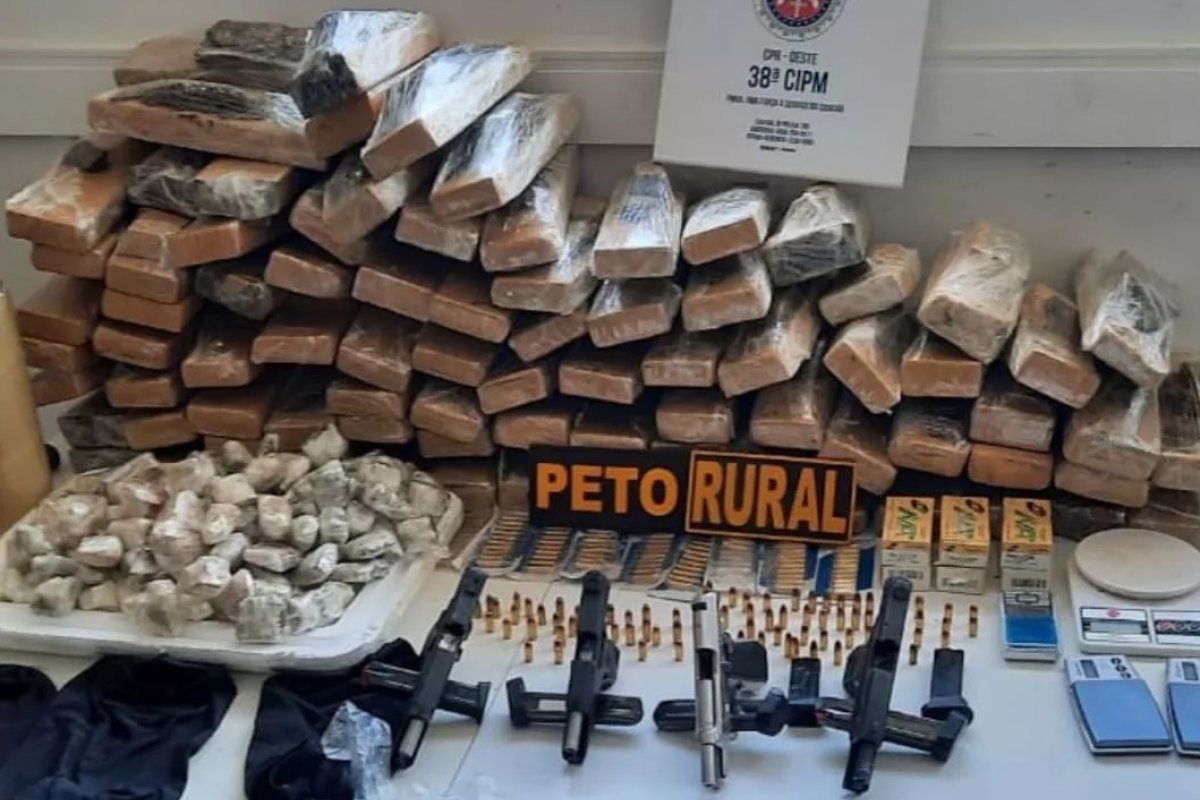 Quarteto é preso com 85 kg de maconha em Bom Jesus da Lapa