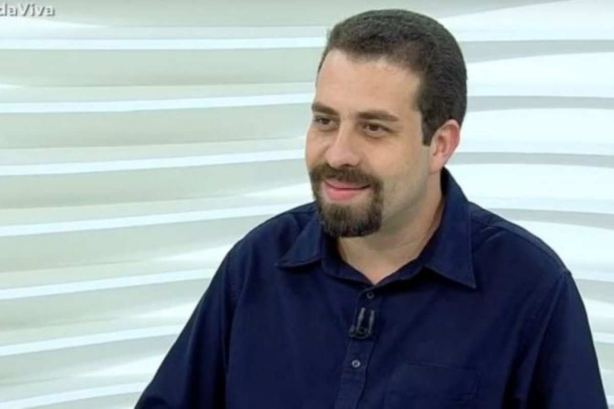 Psol quer revogação do teto de gastos e de reformas em troca de apoio a Lula