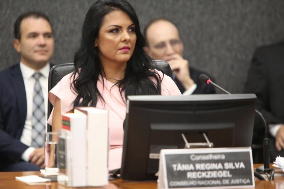 Plenário aprova criação de Ouvidoria Nacional da Mulher; conselheira Tânia Reckziegel será a primeira ouvidora 