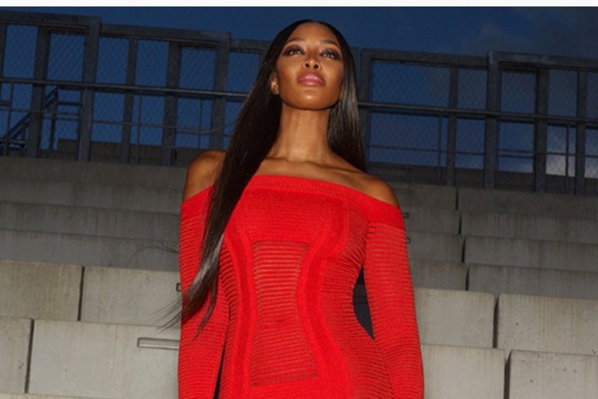 Naomi Campbell e Carla Bruni estrelam campanha da Balmain  