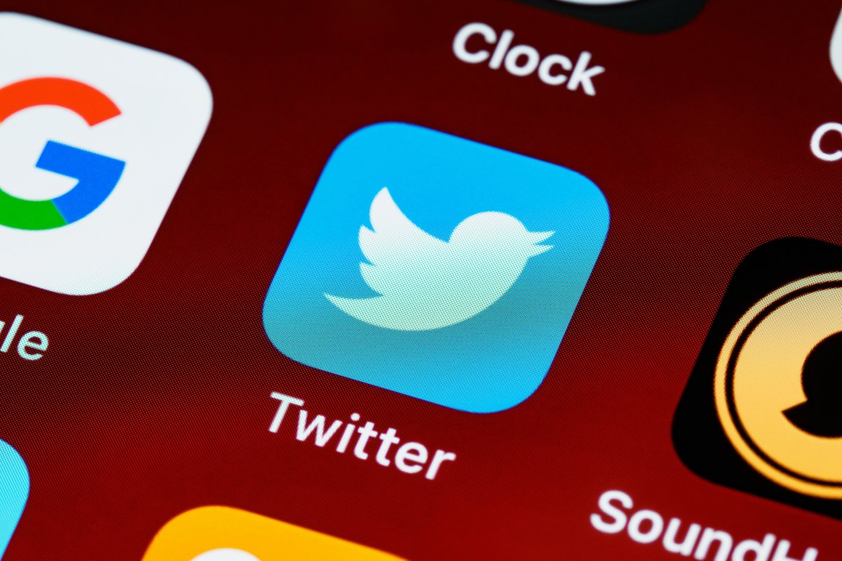 Twitter lança rótulo para identificar 'bots' na plataforma