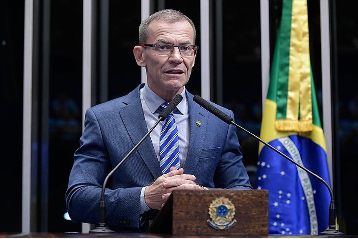 Senador pede detalhes sobre gastos com cartão corporativo do Governo Federal