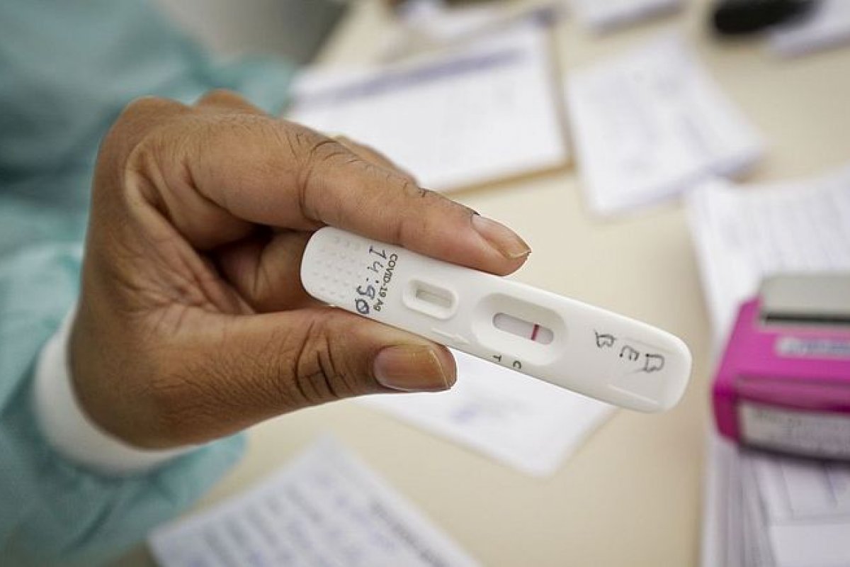 Covid: Brasil terá 20 milhões de autotestes ainda em fevereiro