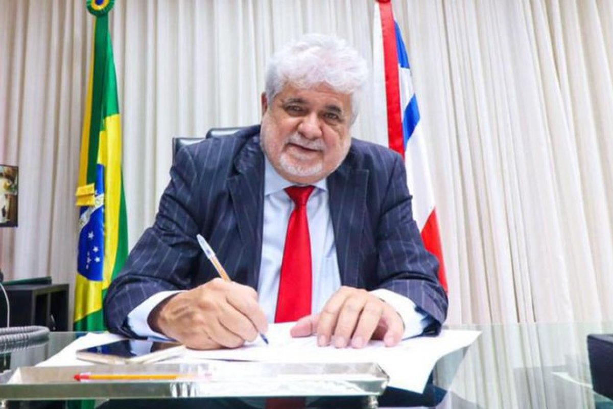 Vice-presidente assume AL-BA interinamente após Adolfo cumprir agenda exterior