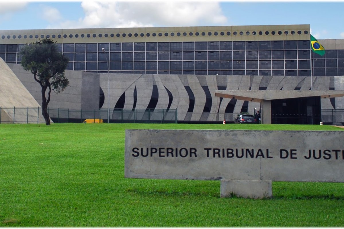 Ministro do STJ é designado a integrar comissão para revisar Lei do Impeachment