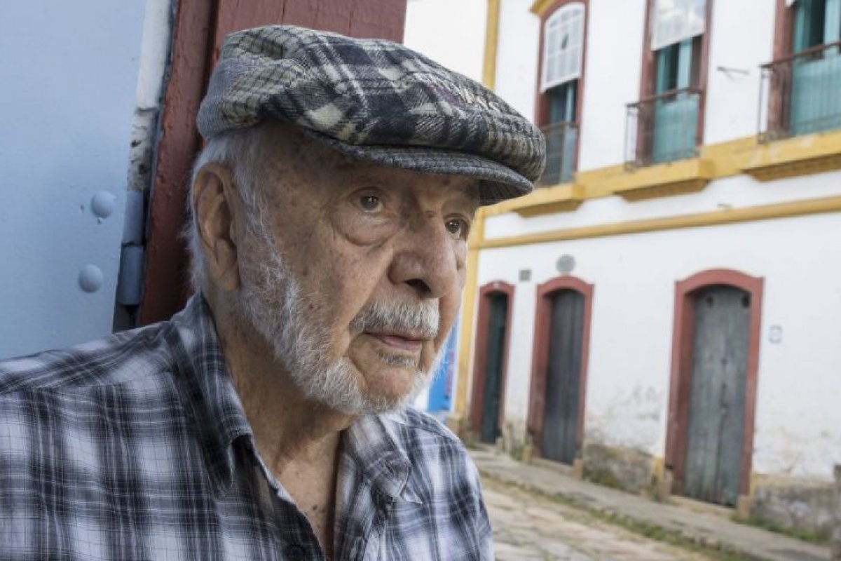 Morre aos 83 anos, o cineasta baiano Geraldo Sarno 