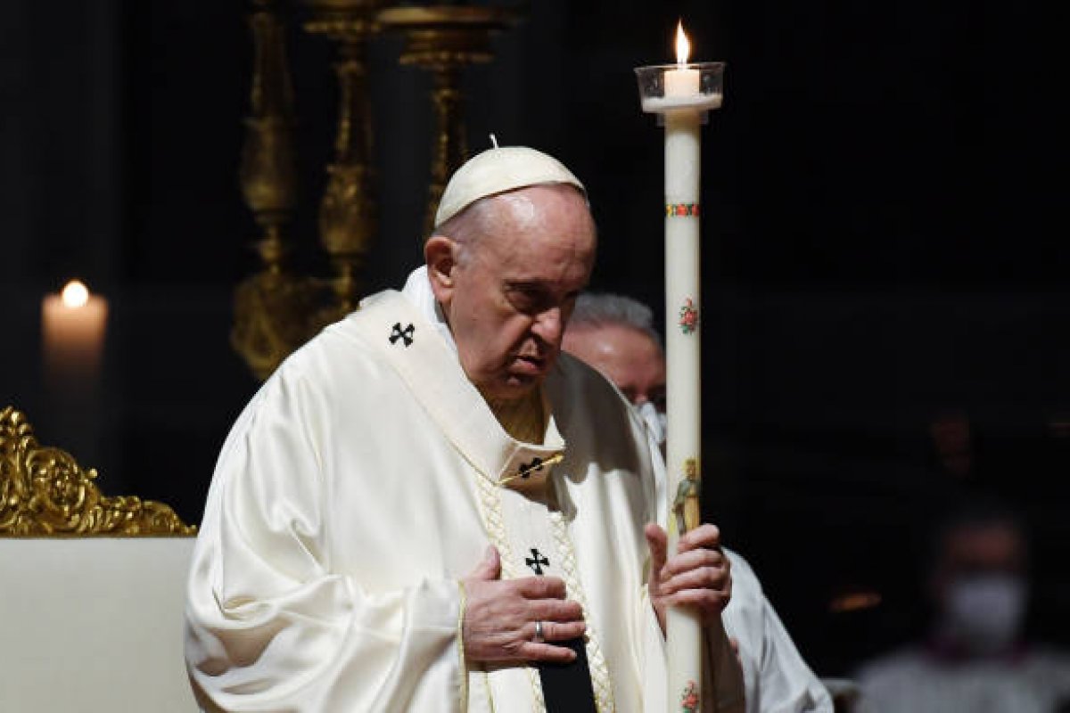 Papa Francisco faz apelo pela Ucrânia, no Twitter 