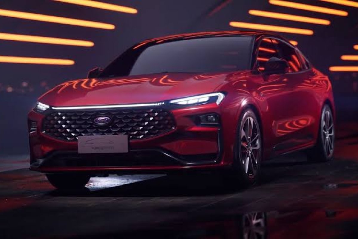 Longe do Brasil, Ford Mondeo com visual polêmico inicia vendas no mercado chinês 