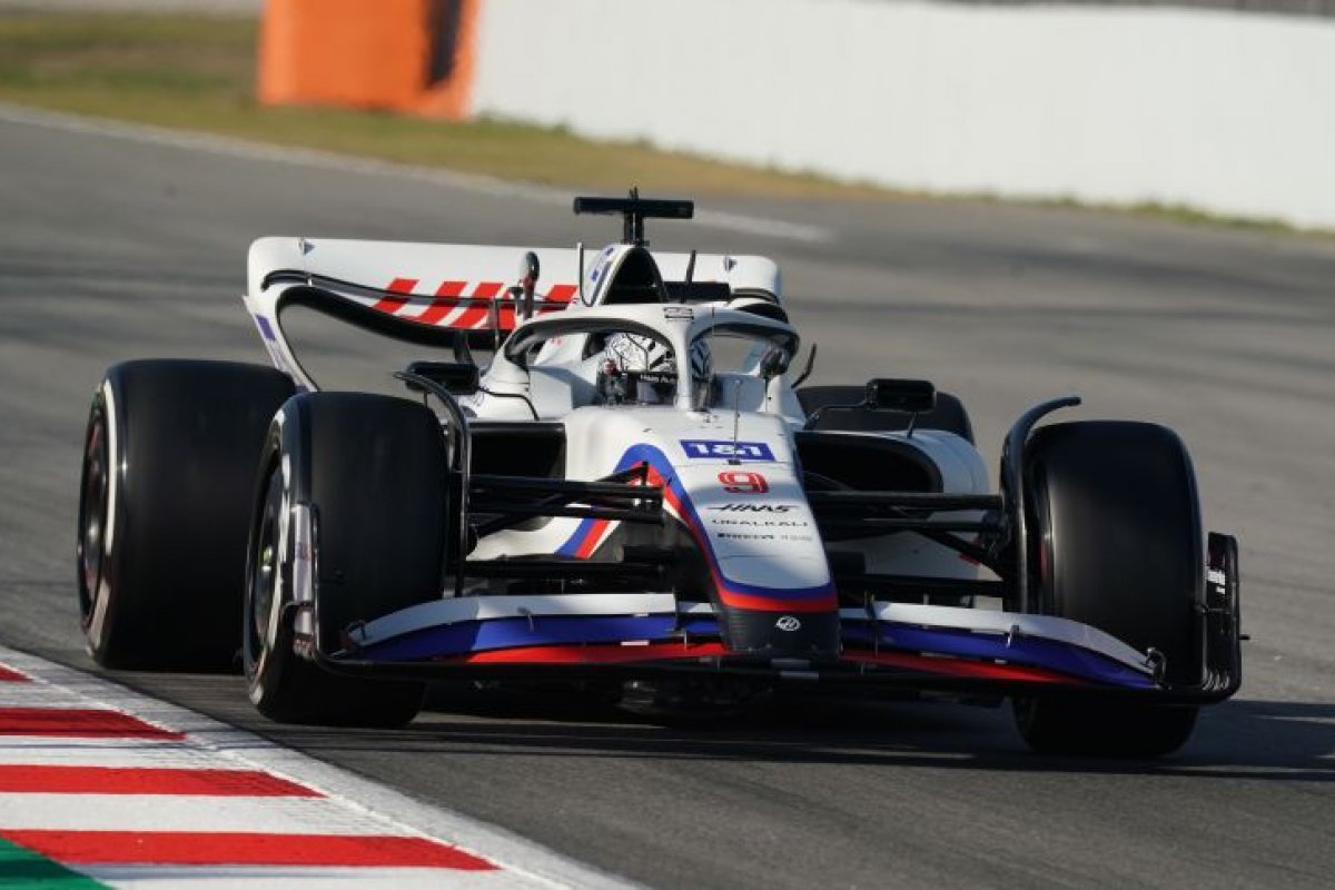 Equipe Haas de F1 rescinde contratos com russo Nikita Mazepin 