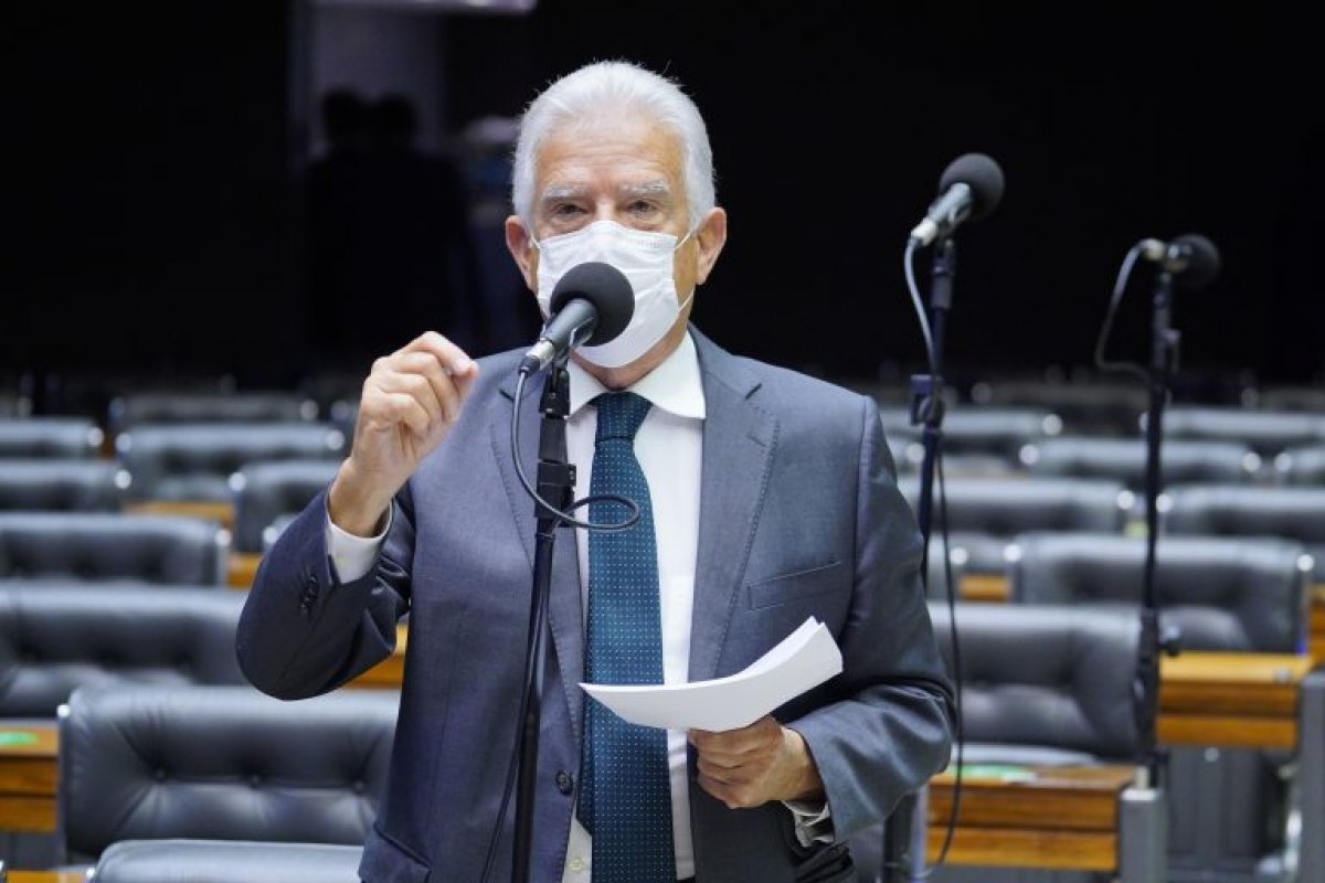 Deputado pede que Brasil se prepare para receber refugiados
