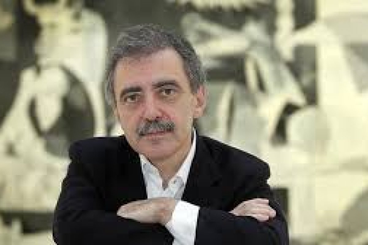 Fundação Bienal anuncia equipe de curadores da 35ª Bienal de São Paulo  