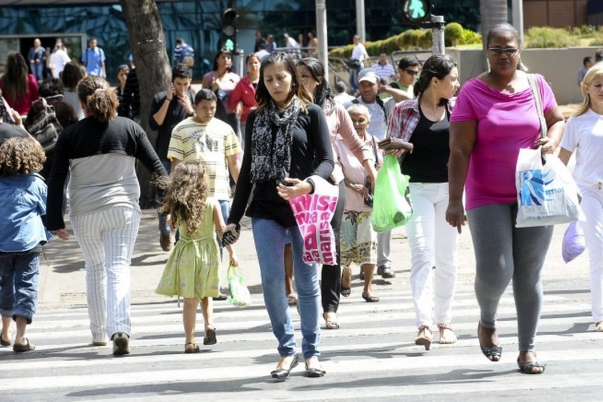 Pesquisa aponta que mulheres são maioria da população baiana