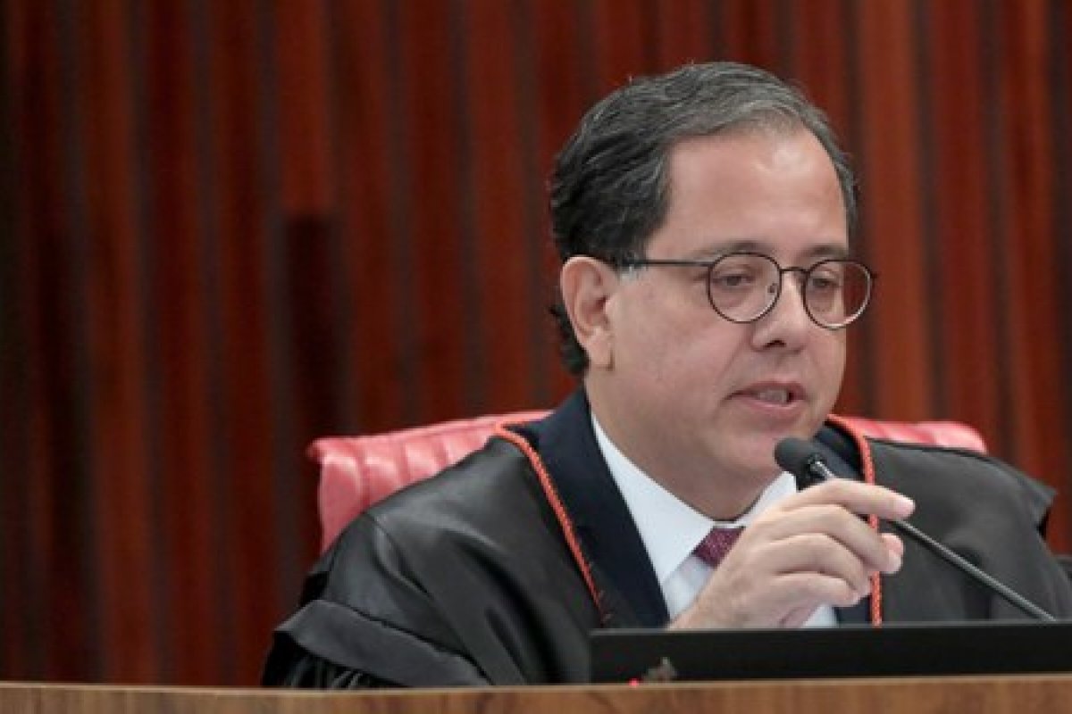 TSE confirma multa de R$ 100 mil contra prefeito de Alagoinhas