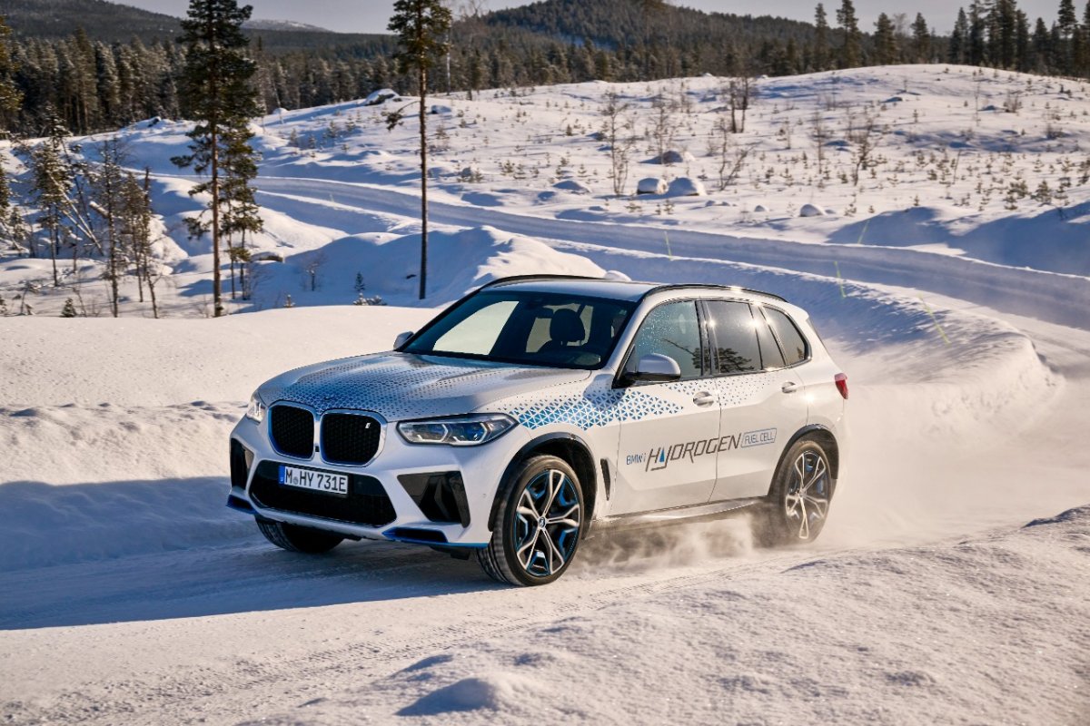 Gasolina em alta? BMW testa SUV movido a hidrogênio