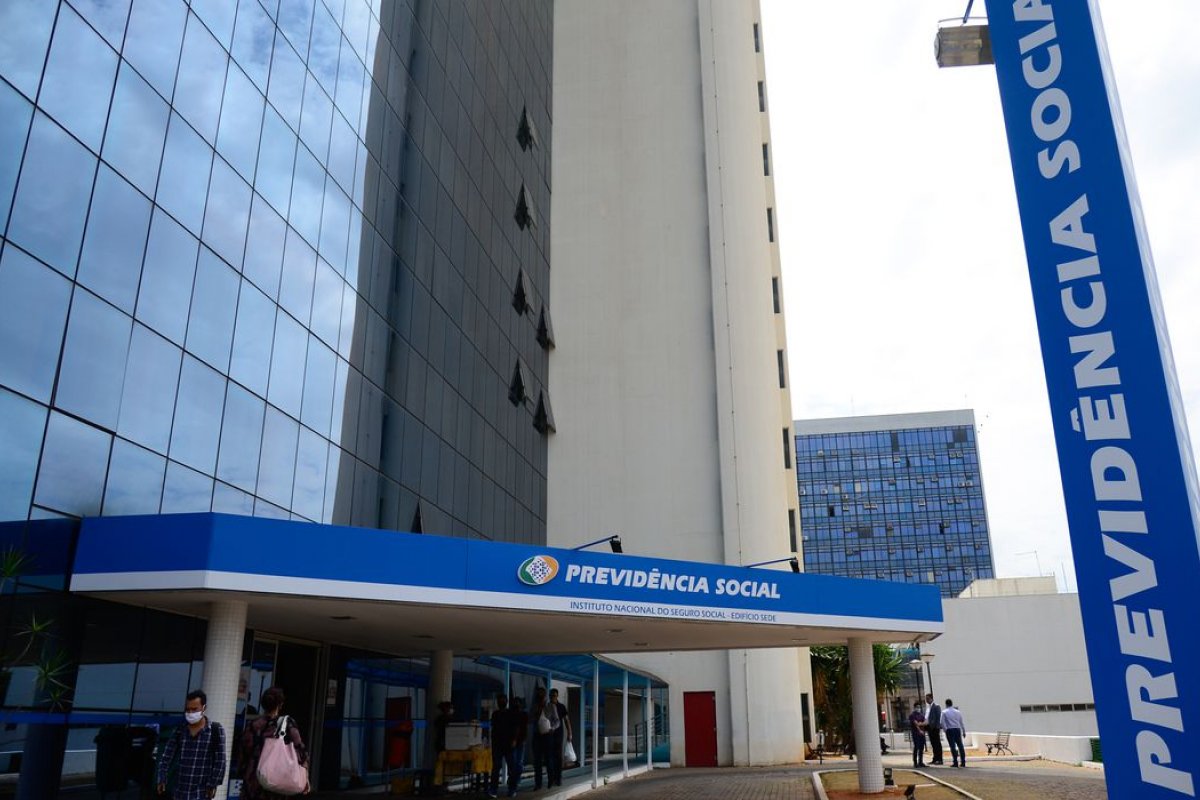 INSS retoma o agendamento presencial nesta segunda-feira (14)