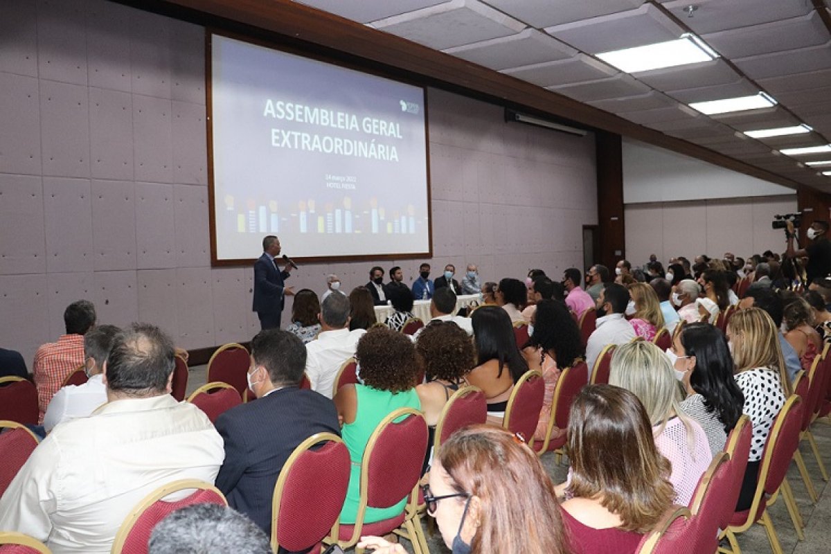Mais de 300 delegados da Bahia decidem entregar cargos por falta de diálogo com Rui Costa