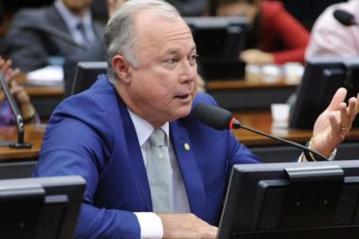 Paulo Azi é eleito presidente do União Brasil na Bahia