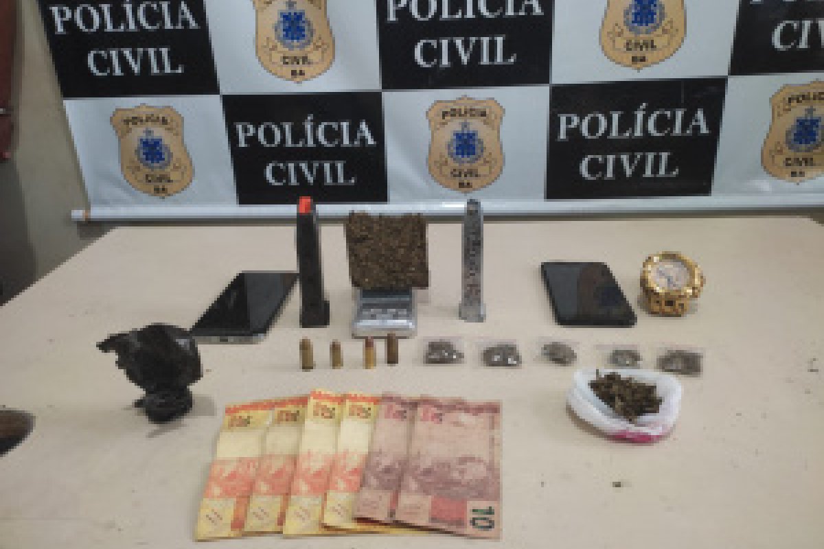 Polícia localiza imóvel usado como ponto de venda de drogas em Santo Antônio de Jesus