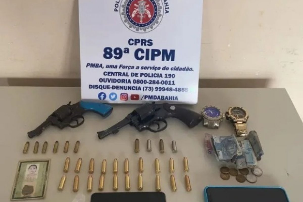 PM apreende cinco armas de fogo em ações no interior da Bahia