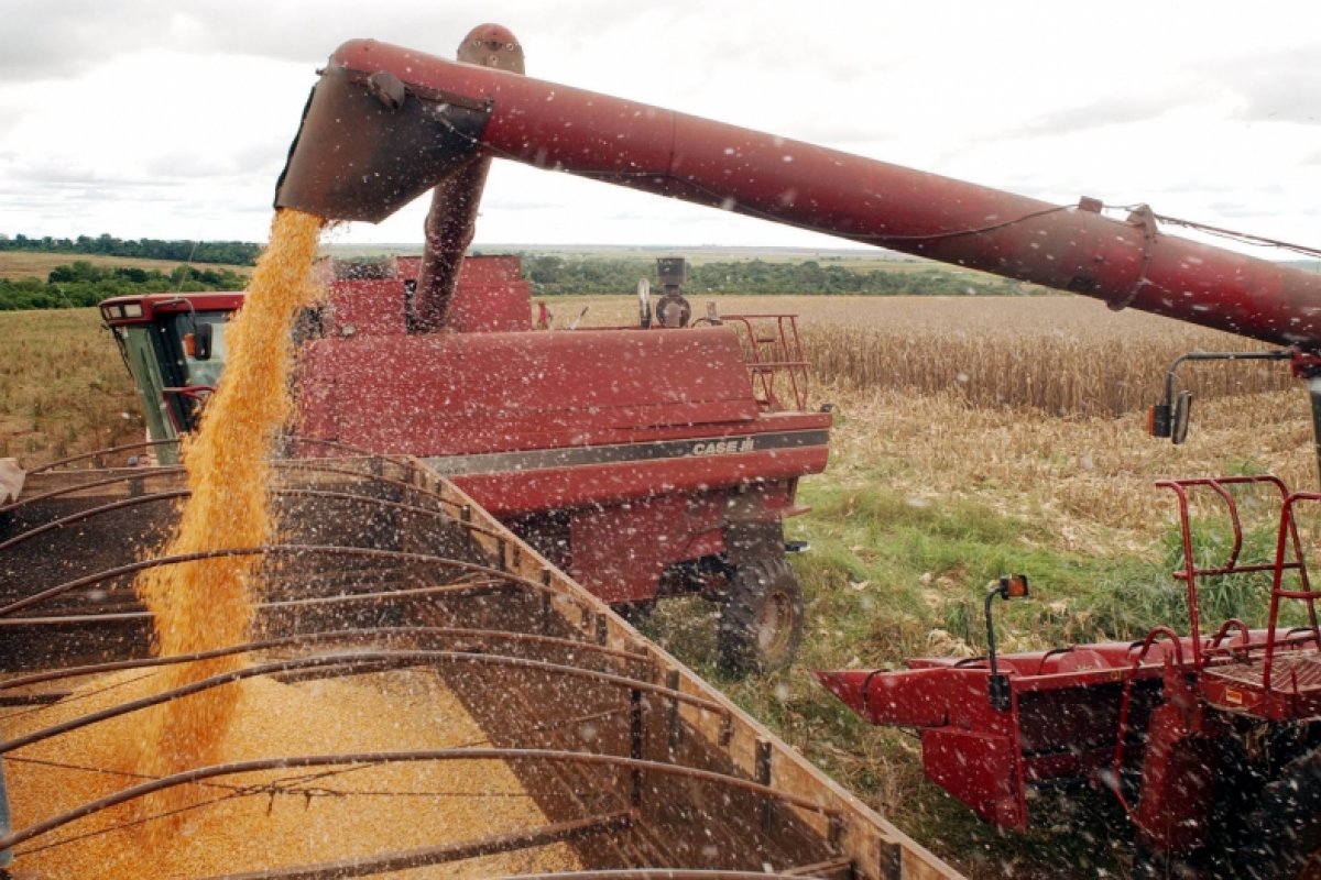 Feira Agropecuária no sudoeste baiano apresenta novidades tecnológicas