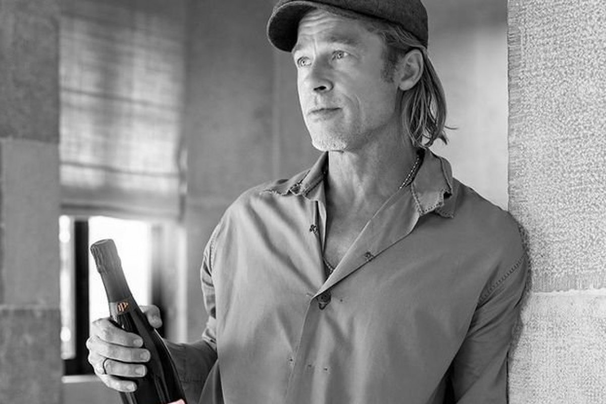  Champagne do astro Brad Pitt é a bebida oficial do Oscar 2022! 