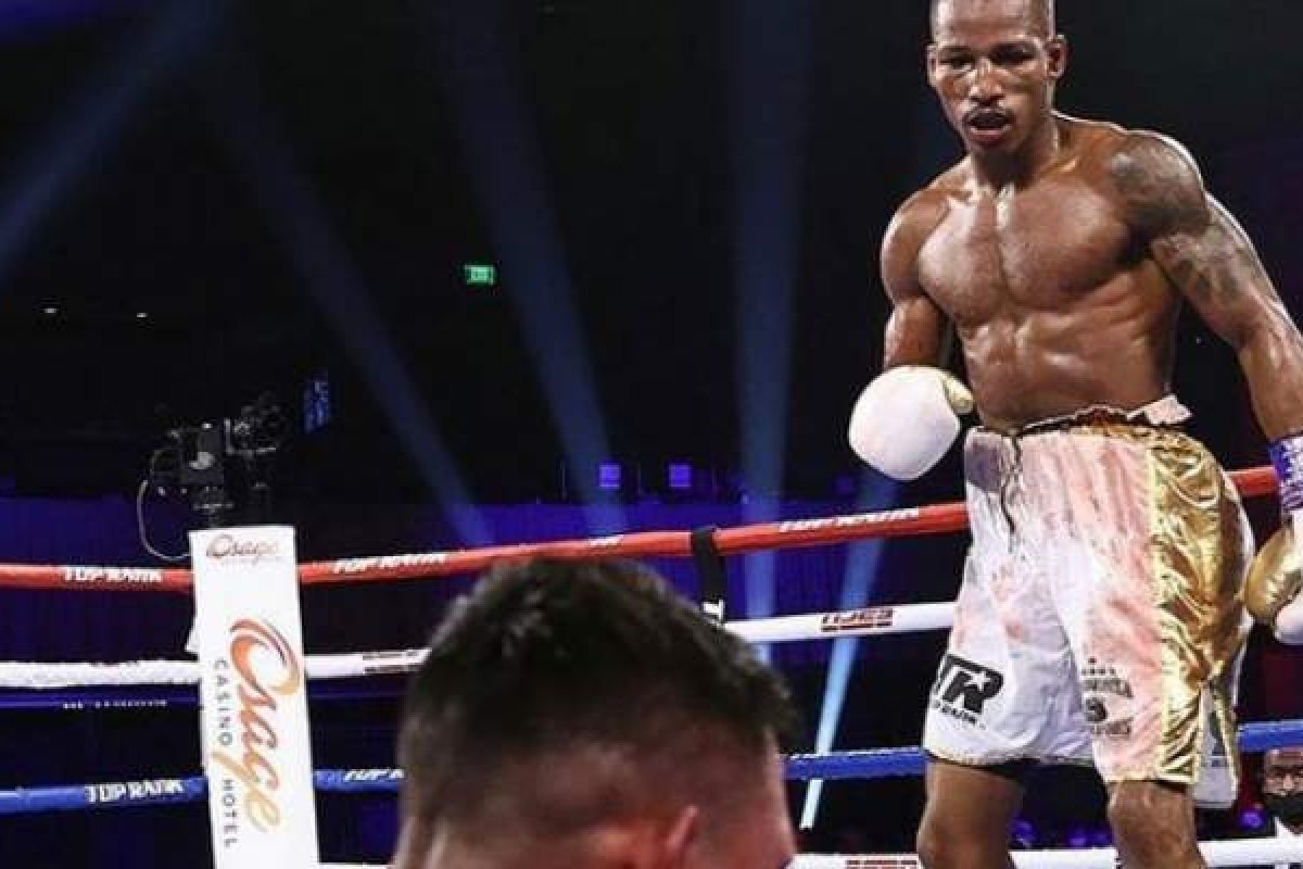 Boxeador Robson Conceição disputa próxima luta pelo Mundial em novembro