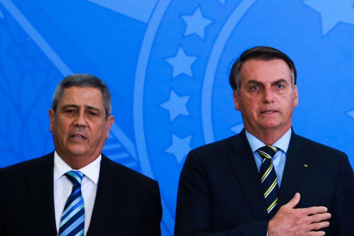 Bolsonaro revela que candidato a vice de sua chapa é de Minas Gerais