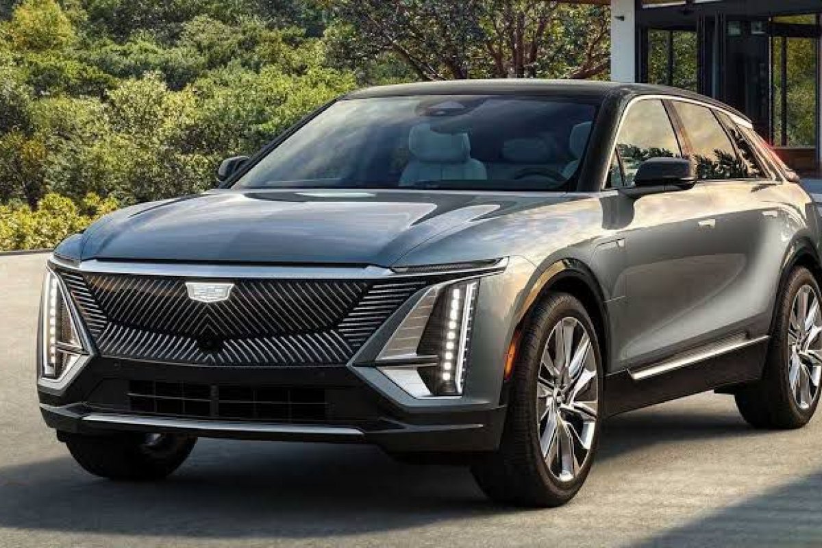 Cadillac inicia produção do primeiro modelo elétrico da marca 